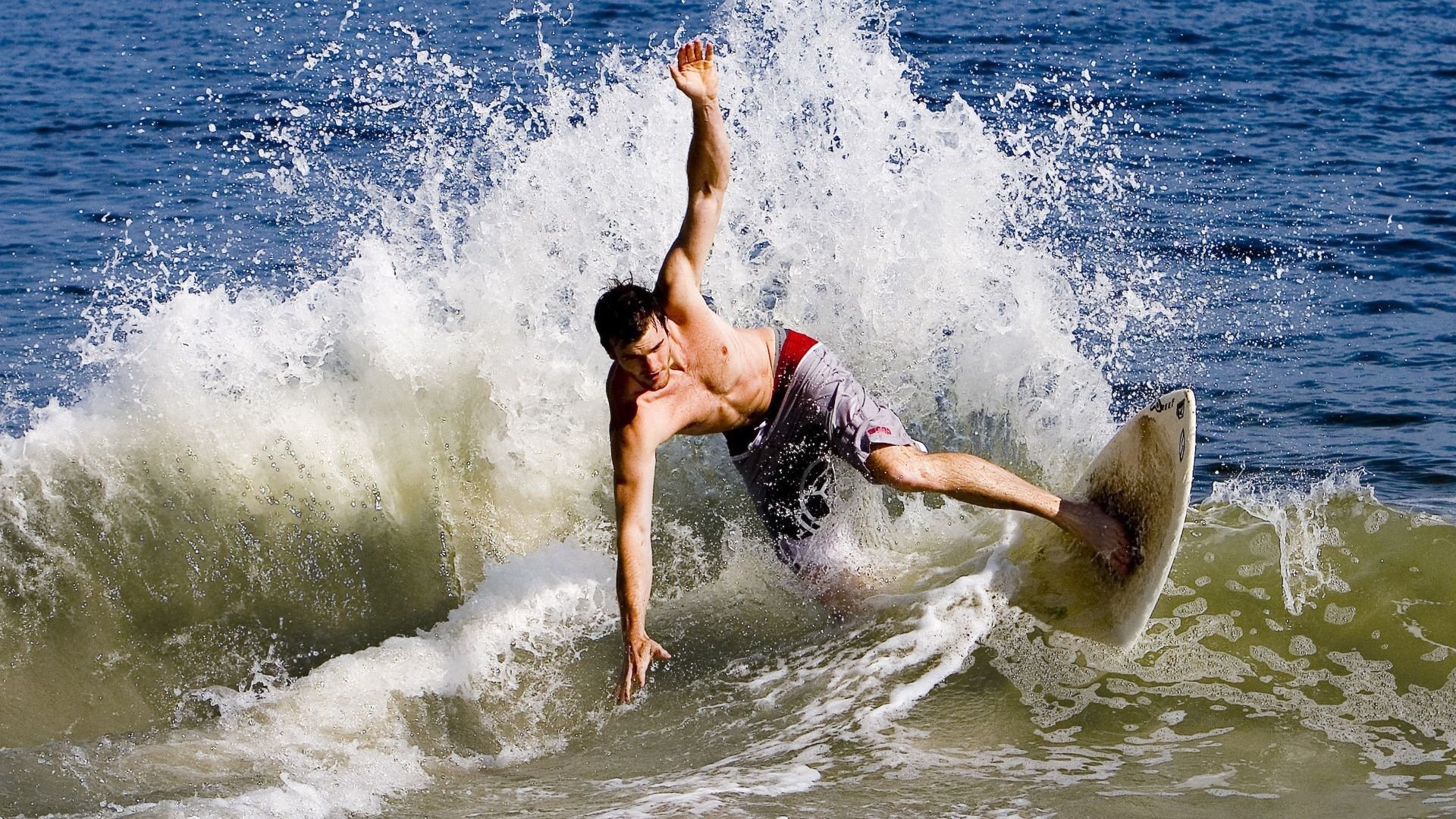 中国足球产业“智能制造”步伐加快，开启行业新时代，中国足球产业的现状分析